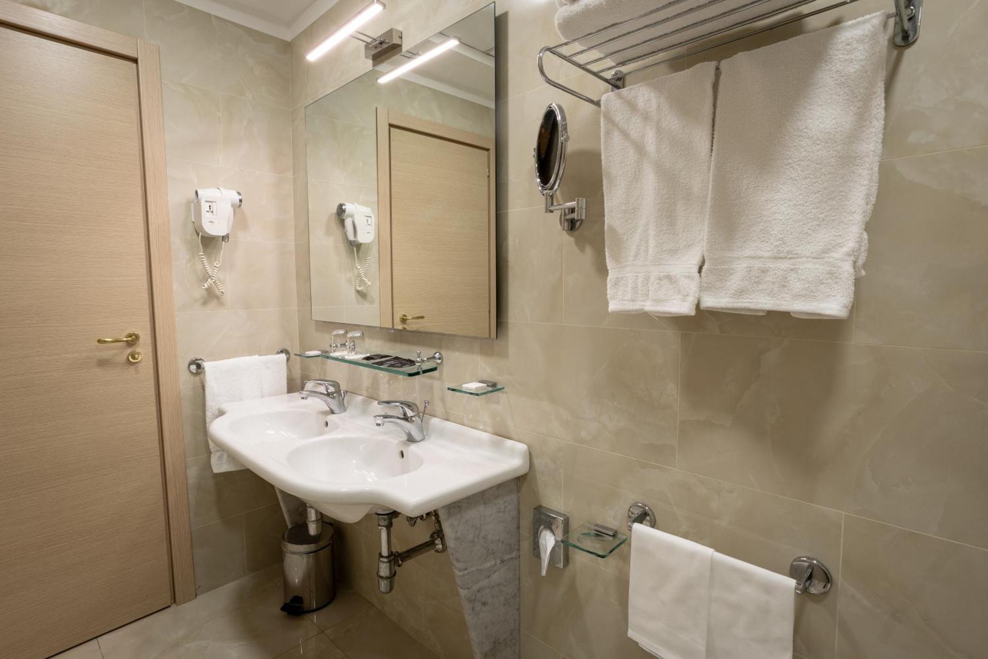 Grand Tiberio Rom